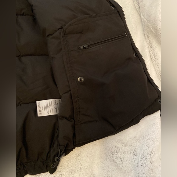 Lululemon wunder puffer cropped dupe - Picture 6 of 15